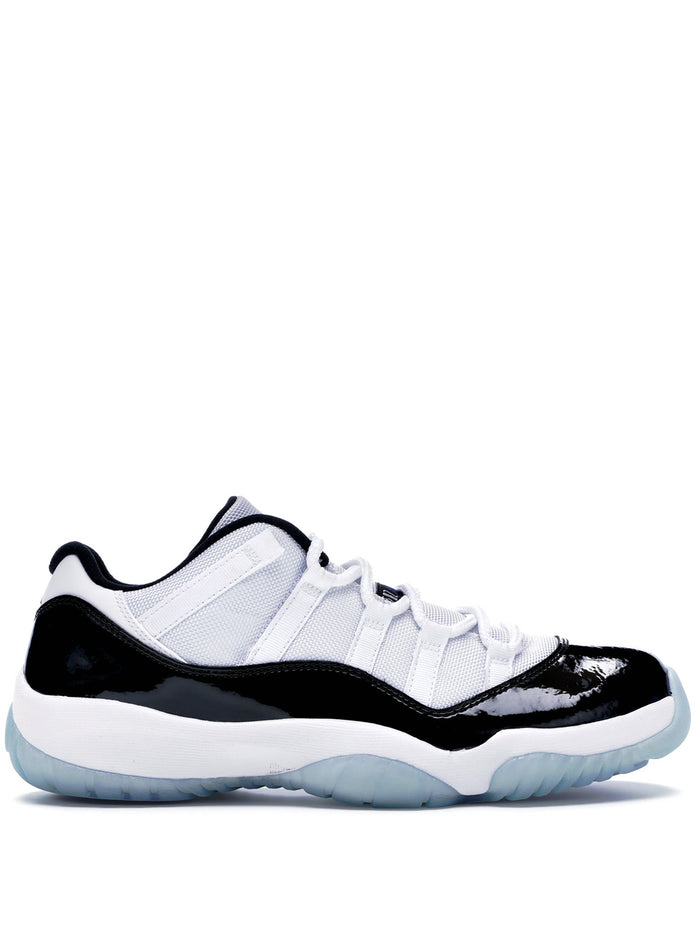 Jordan 11 Low Concord