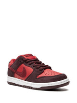 Dunk Sb Low Cherry