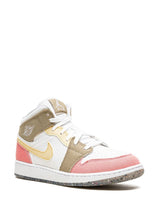 Jordan 1 Mid Pastle