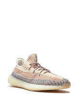 YEEZY 350 ASH PEARL.