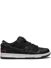 Dunk SB Low Wasted Youth