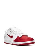 Dunk SB Low Supreme Jewel