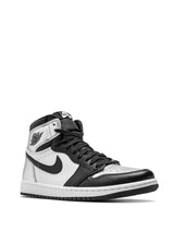 Air Jordan 1 High Silver Toe