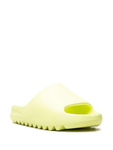 Yeezy Slide Glow Green.