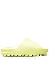 Yeezy Slide Glow Green!